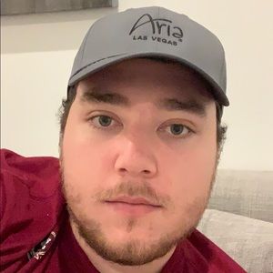 Meet your Posher, Adam